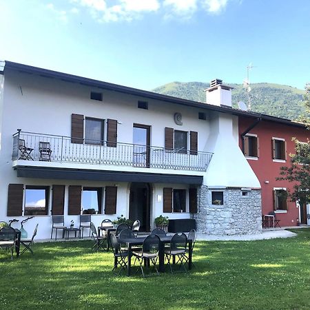 Affittacamere Al Castello Travesio Exteriör bild