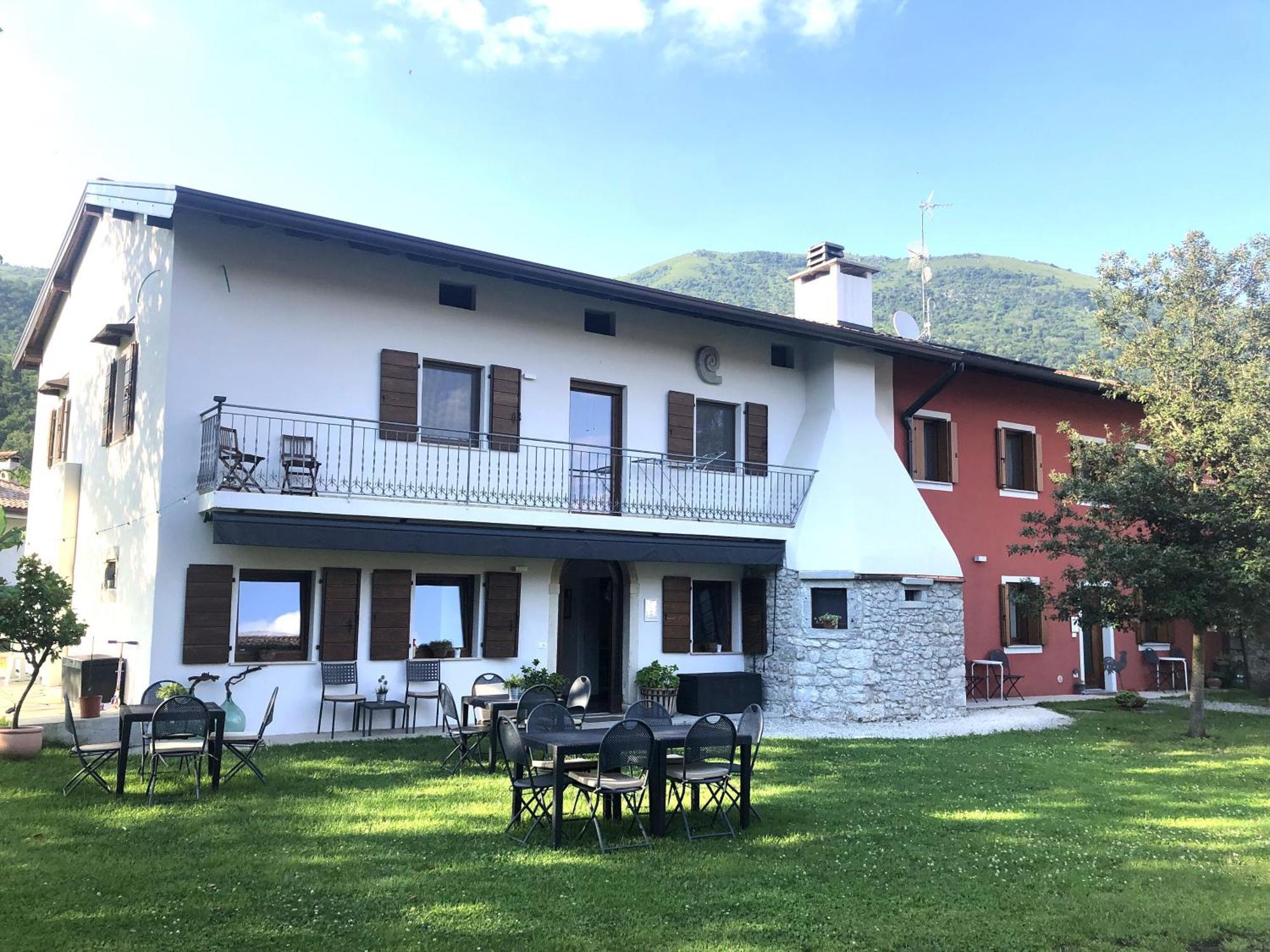 Affittacamere Al Castello Travesio Exteriör bild